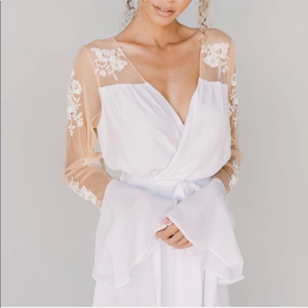 Hildy Bridal Robe And Chemise View 2